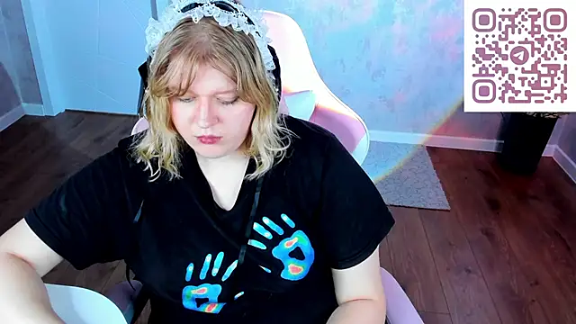 luna_c0ra live XXX chat