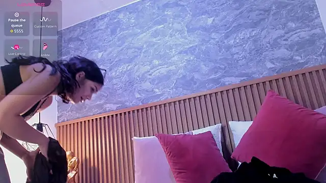 alina_sauvage 即時 XXX 聊天