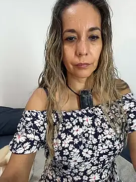 Chat +18 de sandrafarrely ao vivo