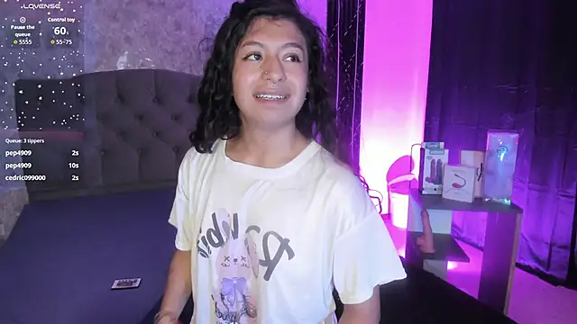 MilyFerrer's Live XXX Chat