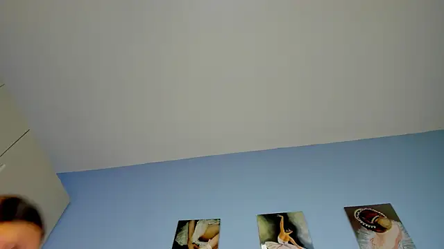 aura_verde Adlı Modelin Canlı XXX Sohbeti