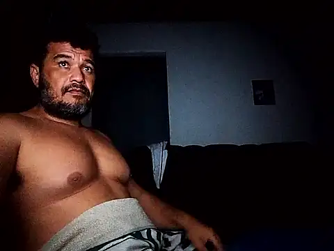 tarra122 即時 XXX 聊天