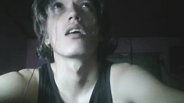 cherryuwu's Live XXX Chat