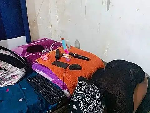 Juicyjay2008 live XXX chat