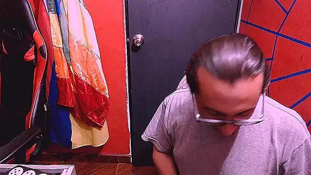 Loversonfire78's Webcam Show