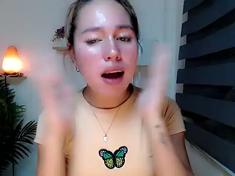 UrFantacy_kim 在線直播表演