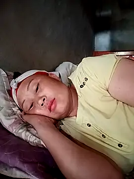 Chatroom XXX en direct de kalara_kail