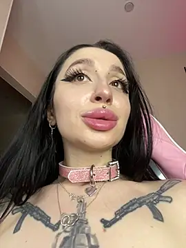 Show modela Molly__Moon na web-kameri