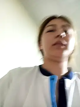 Sara_Brownx's Live XXX Chat