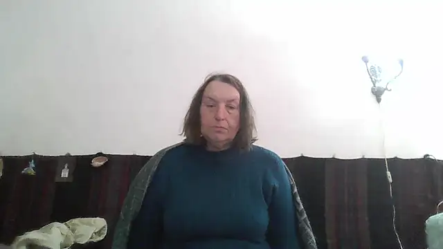 AnnaLive570's Webcam Show