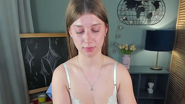 katymeaw's Live XXX Chat