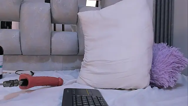 Wonderkloe_ Chat XXX live