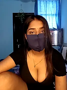 HotShanayaXO 即時 XXX 聊天