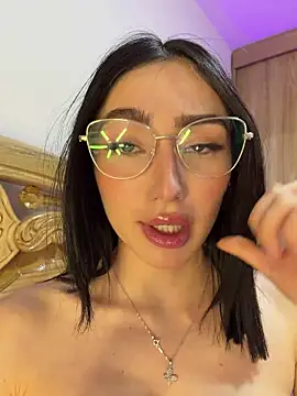 Chatroom XXX en direct de Maddy_Jones