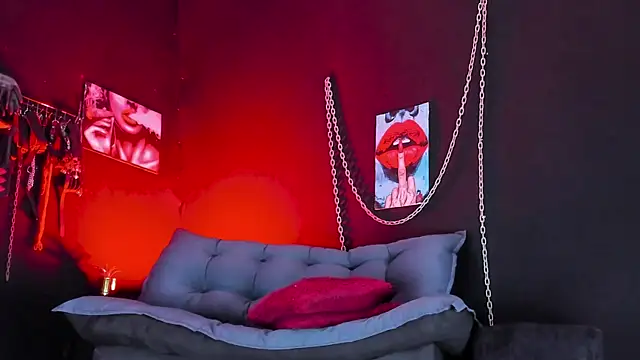 KatrinaStone live XXX chat