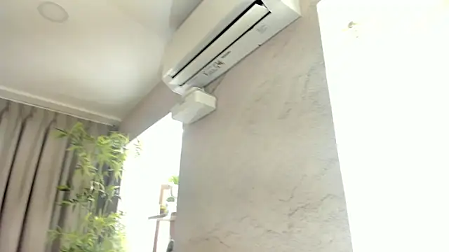 Chat +18 de IsabelaStefano ao vivo