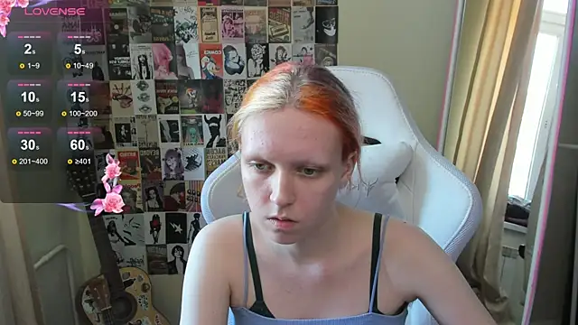 NikolFlostt 即時 XXX 聊天