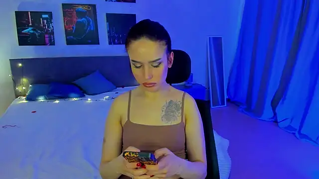 tina_xx_tina live XXX chat