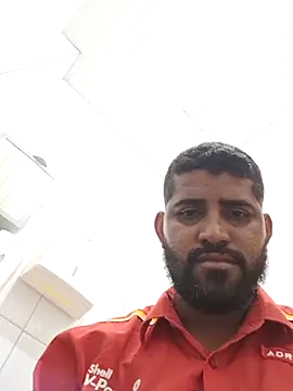 Negodabenga: διαδικτυακό σόου στην κάμερα