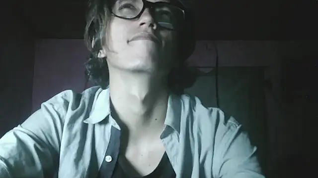 Pokazy przed kamerką – cherryuwu