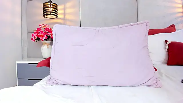 IvonneOwen's Live XXX Chat