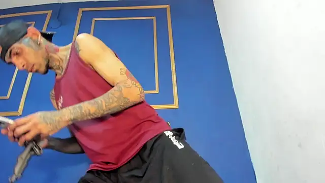 Demon_Rose_ Live XXX-Chat