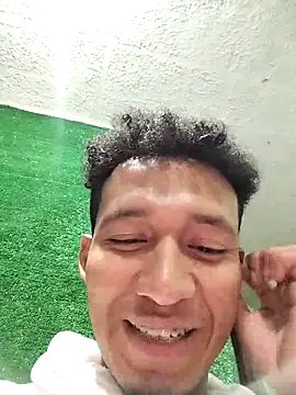 Chat XXX en directo de MaskedLatinaX