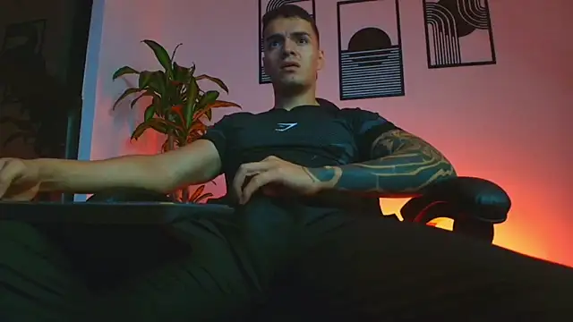 ALPHA_DOMINUS_ webcam show