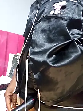 Shaniko89 Live XXX-Chat