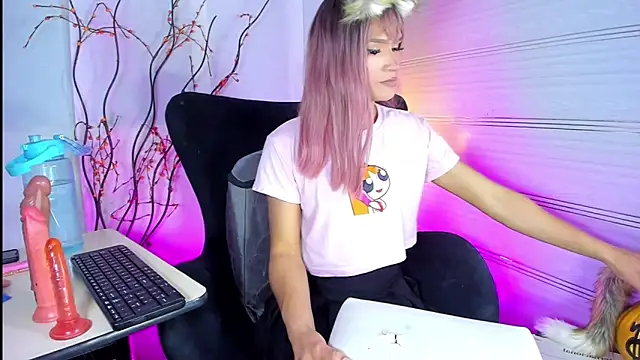 MargaretQualley – Kamerová šou