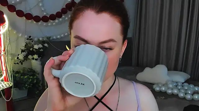 Chat XXX en directo de AirySilhouette