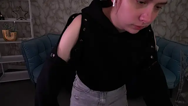 Chat XXX en directo de LiviaShy