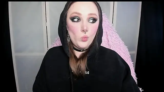 แชท XXX สดของ YourDyingBride