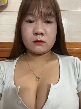 Show de Liness101 na webcam