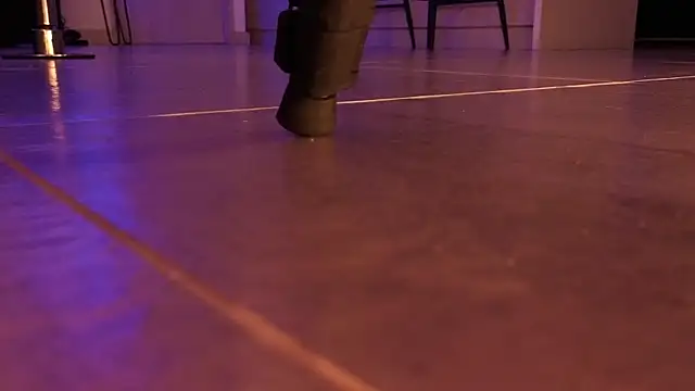 Show de mandi4pole_ na webcam