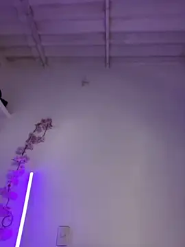 alisson_carolina73: онлайн-секс-чат