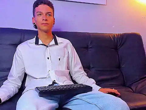 Show de Noahh_Sky na webcam