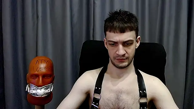 _Damien_thorn_ Adlı Modelin Canlı XXX Sohbeti