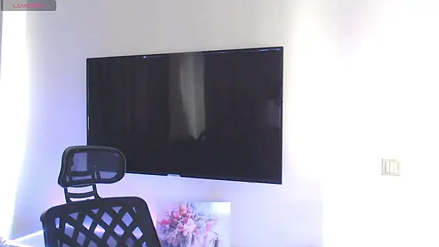 แชท XXX สดของ VeliaSai