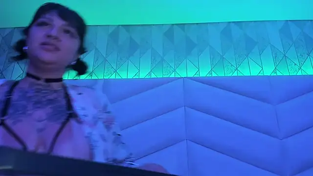 XXX chat uživo modela iam__mystic