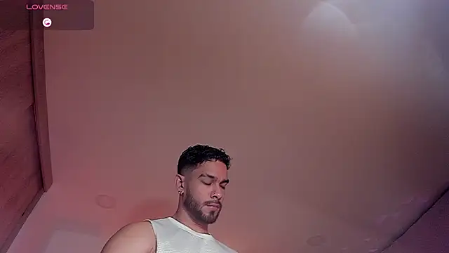 Josseph1_ live XXX chat