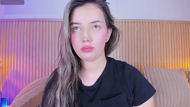 MiaBrokss_n Live XXX chat