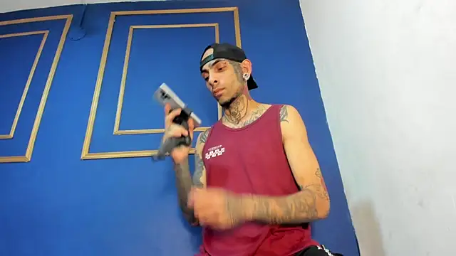 Demon_Rose_n Webbikameraesitys