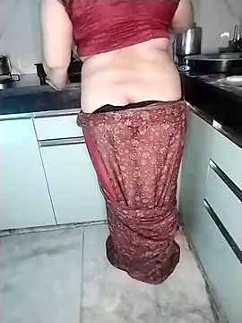 RICHA_BHABHI23's Live XXX Chat