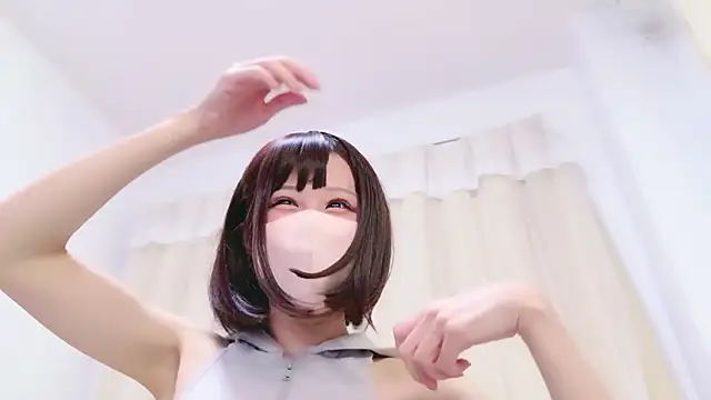 Nazuna_727 Pertunjukan Webcam