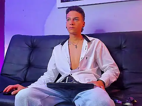 Noahh_Sky Webcam Show