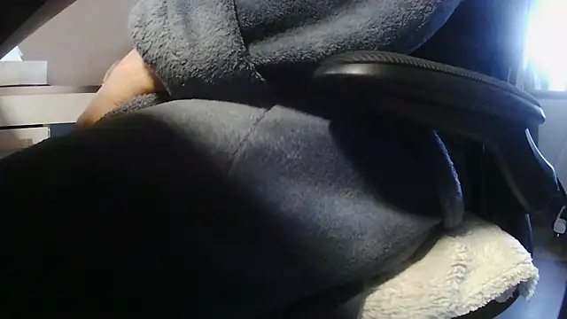 suedel65 Adlı Modelin Canlı XXX Sohbeti