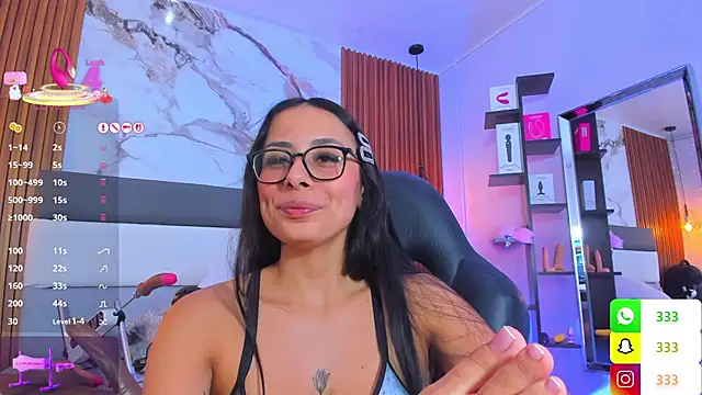 Онлайн чат XXX LIA_ROUX1