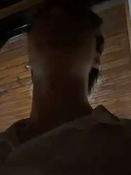 AlexanderCollman2 Show in webcam