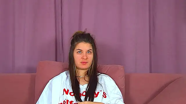 RachelSimpsonn élő XXX-chatje